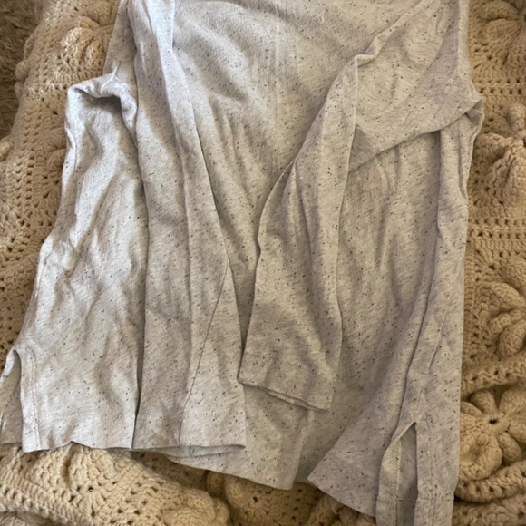 Loft Top - Picture 3 of 3